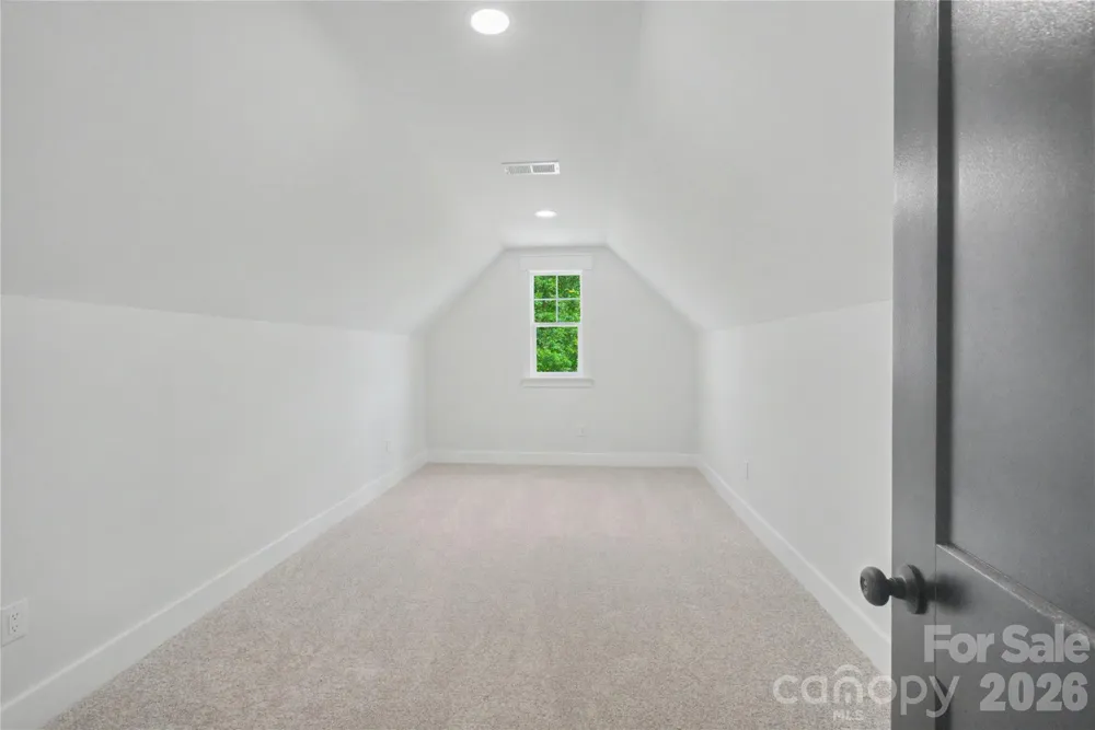 3159 Timber Run Lane Maiden, NC 28650