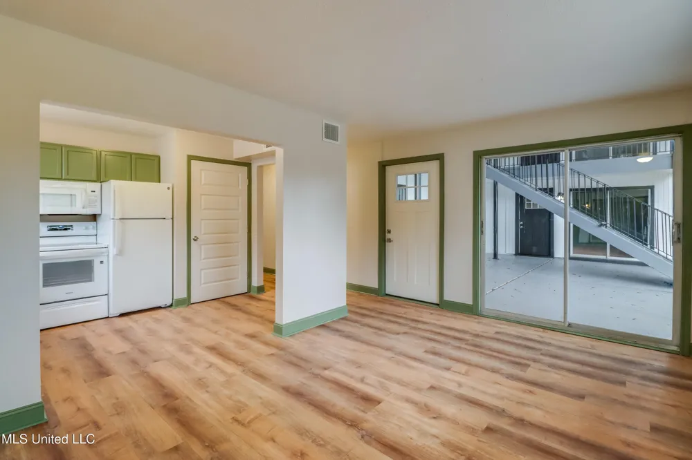 150 Pat Harrison Street Biloxi, MS 39530