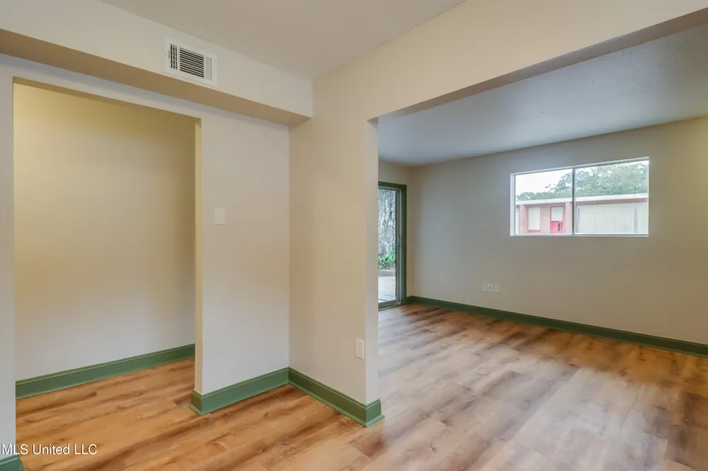 150 Pat Harrison Street Biloxi, MS 39530