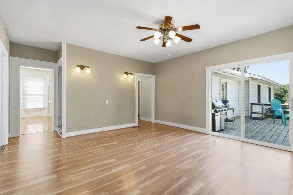 6649 122nd Avenue Fennville, MI 49408