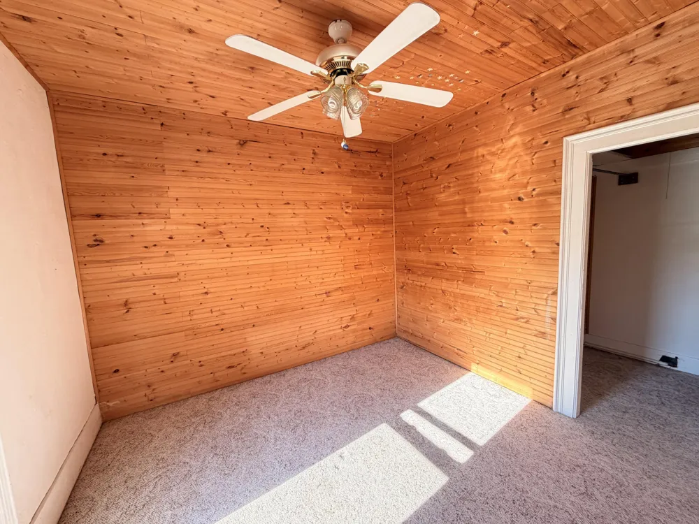 6649 122nd Avenue Fennville, MI 49408