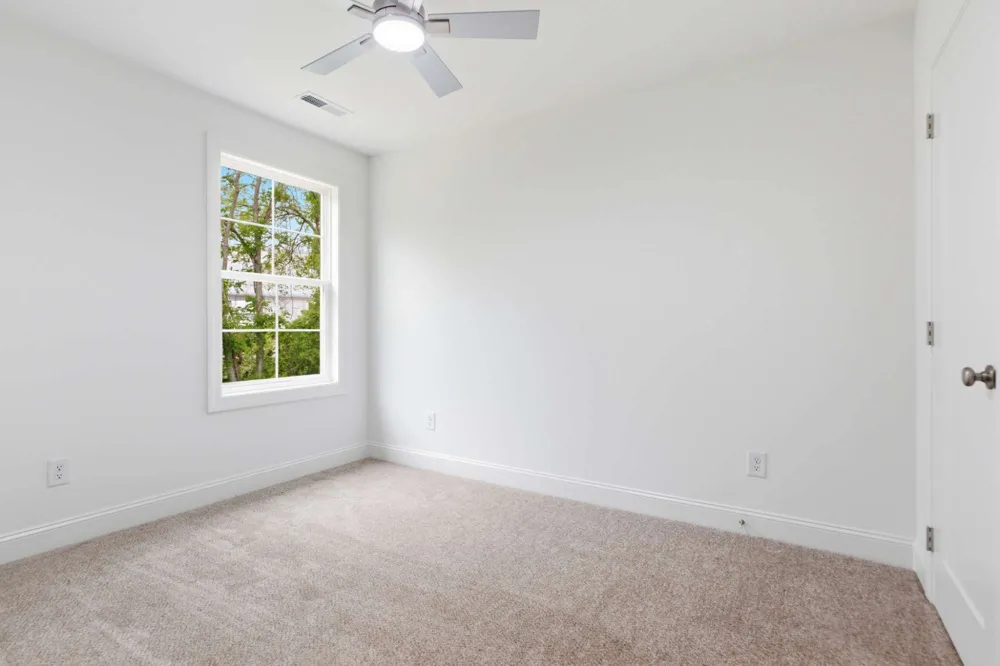 295 Spring St La Vergne, TN 37086