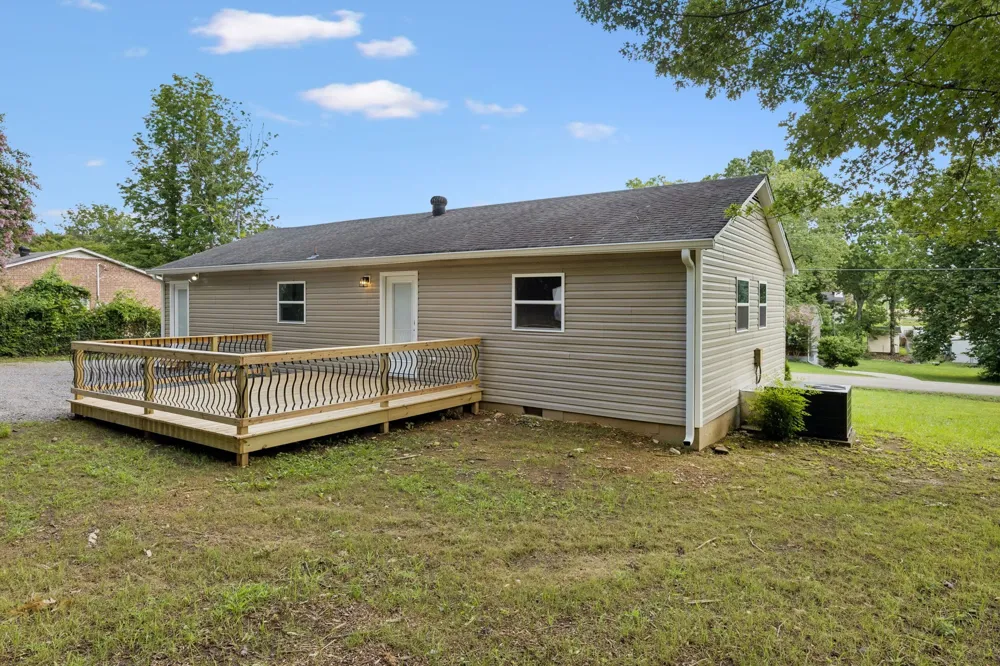 668 Jackson Ave Lewisburg, TN 37091