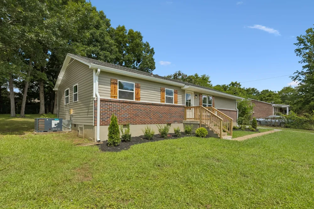 668 Jackson Ave Lewisburg, TN 37091