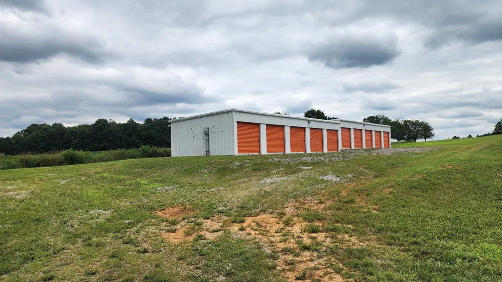 11430 Smithville Hwy Smithville, TN 37166