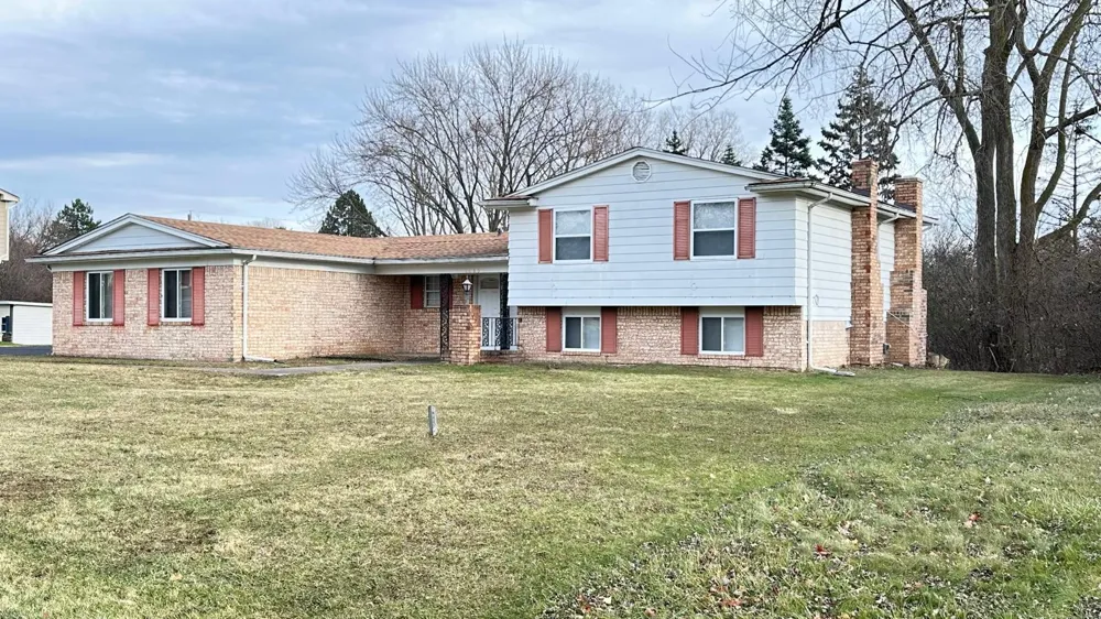 2665 Peterboro Road West Bloomfield, MI 48323
