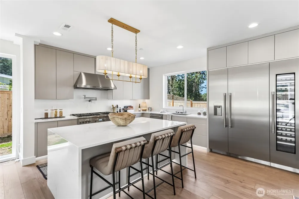 3978 162nd Place SE Bellevue, WA 98006