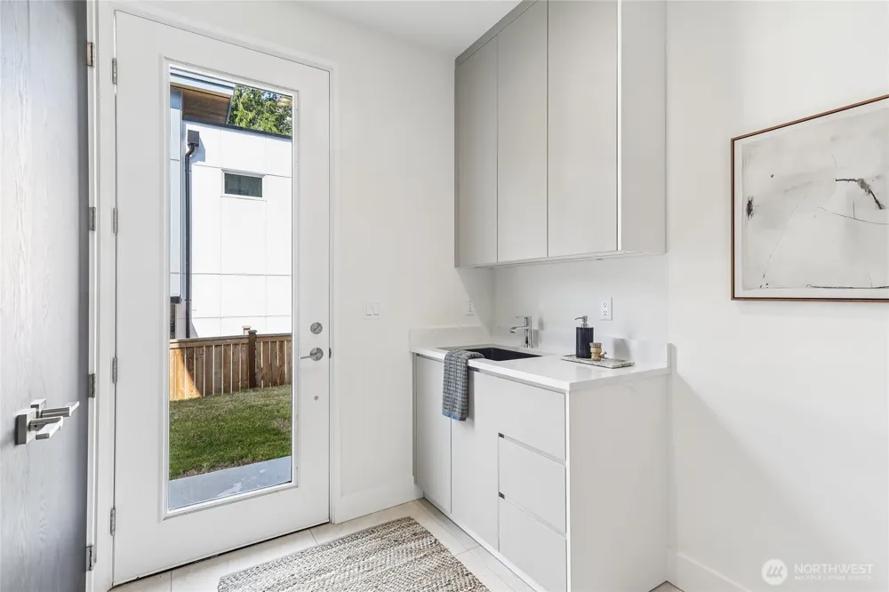 3978 162nd Place SE Bellevue, WA 98006