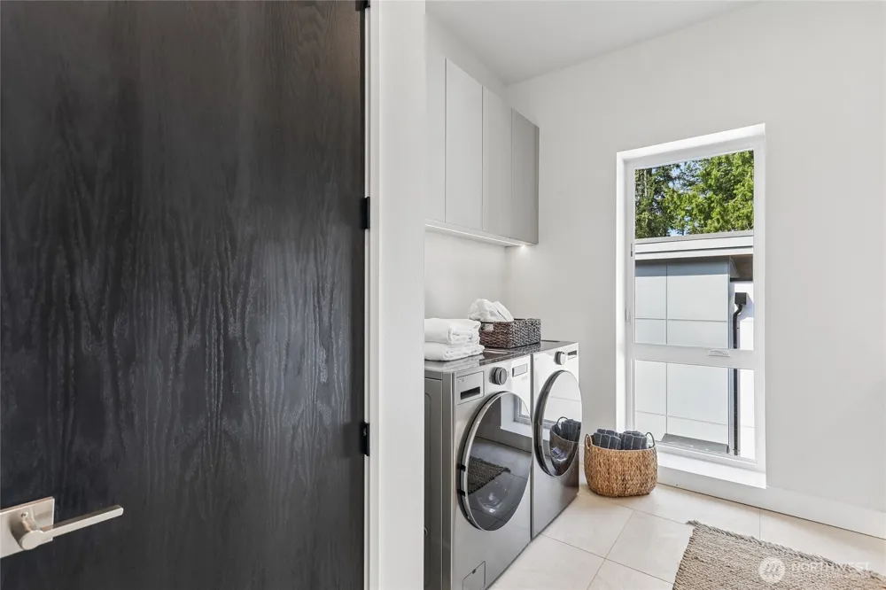 3978 162nd Place SE Bellevue, WA 98006