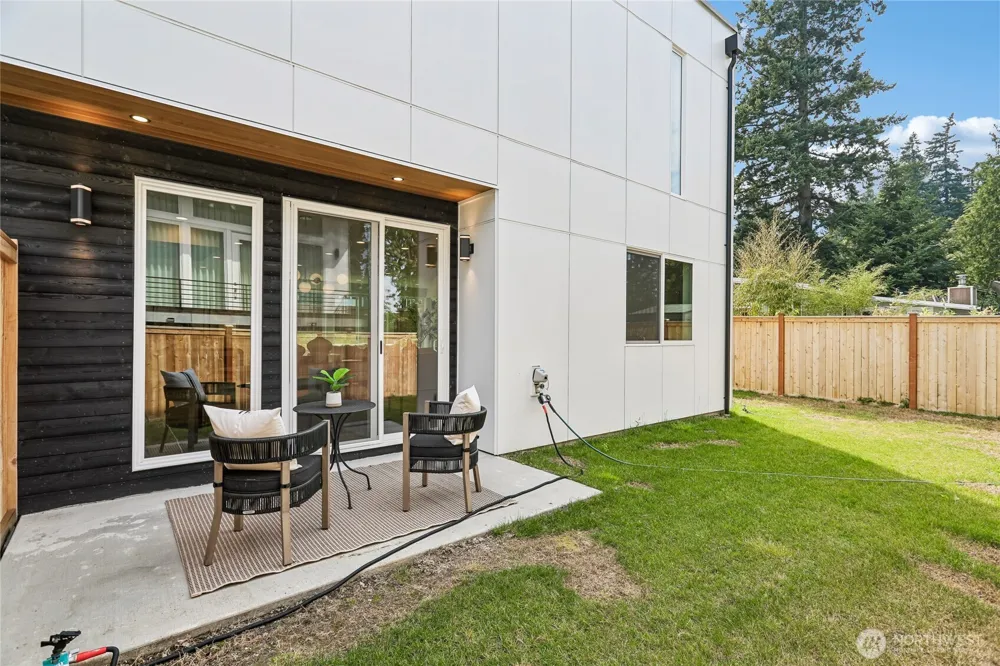 3978 162nd Place SE Bellevue, WA 98006