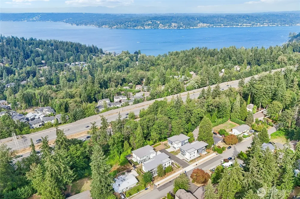 3978 162nd Place SE Bellevue, WA 98006