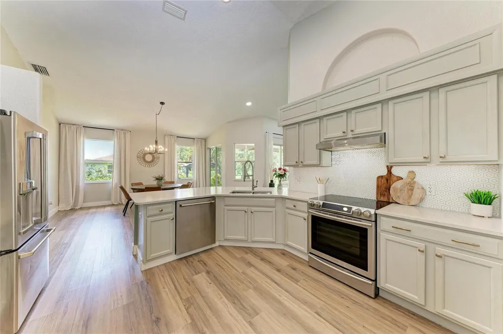 16352 CHICOPEE AVENUE Port Charlotte, FL 33954