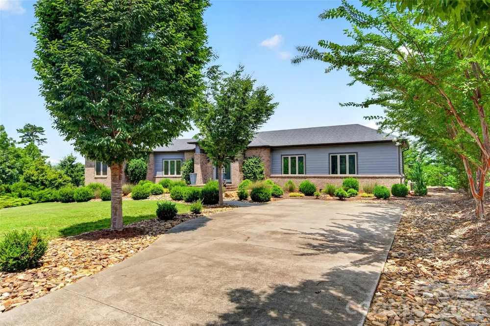 362 Captains Drive Nebo, NC 28761