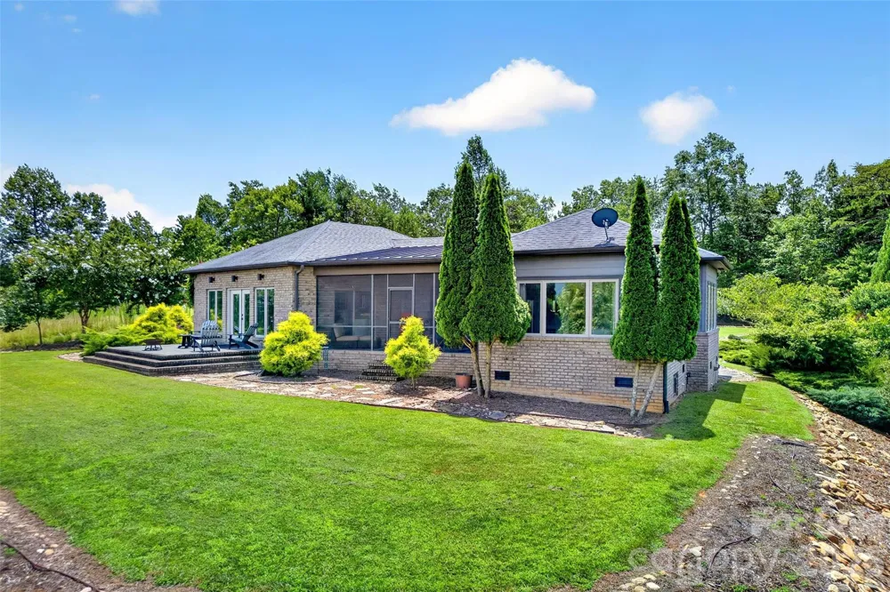 362 Captains Drive Nebo, NC 28761