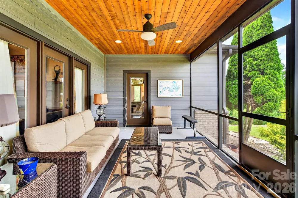 362 Captains Drive Nebo, NC 28761