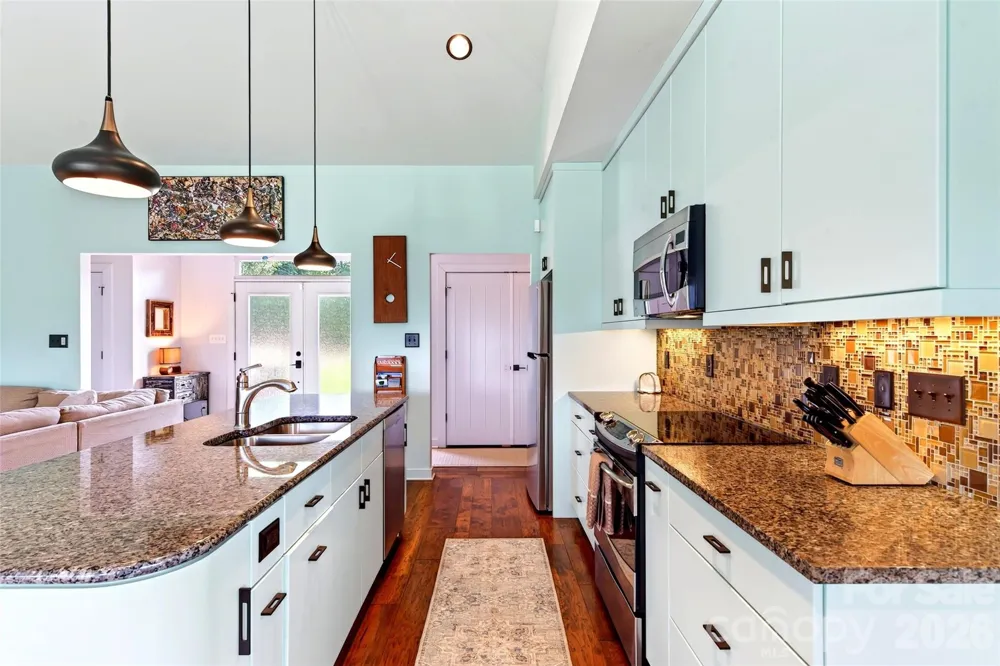 362 Captains Drive Nebo, NC 28761