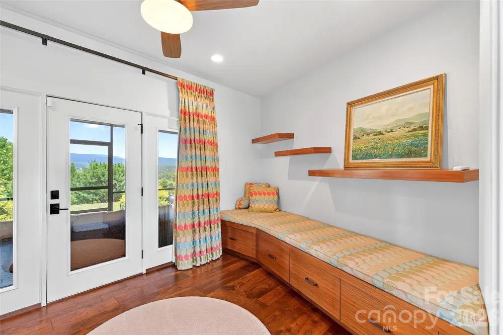 362 Captains Drive Nebo, NC 28761