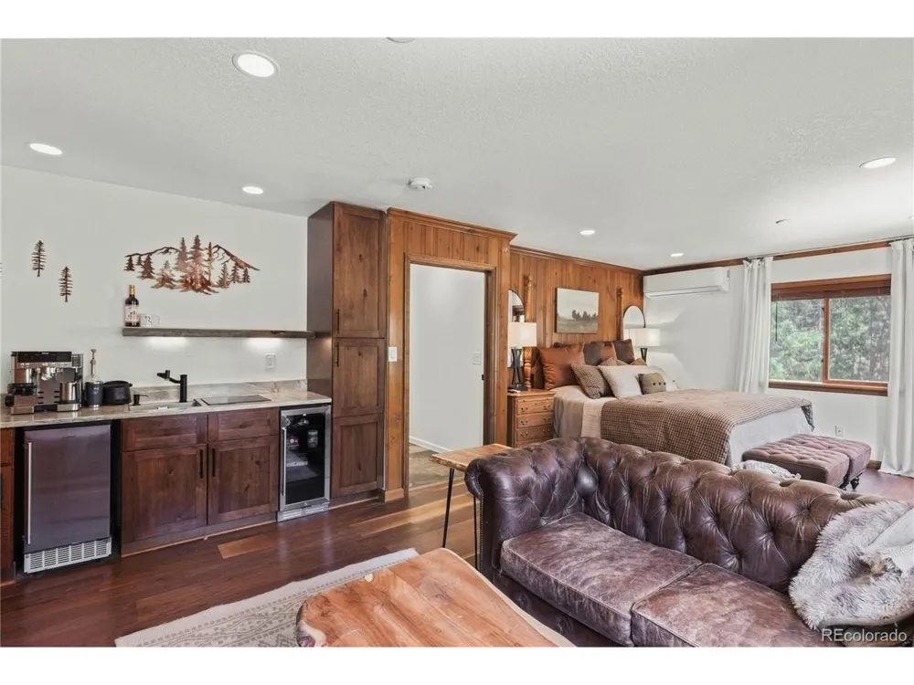 8825 Chipita Park Road Cascade, CO 80809