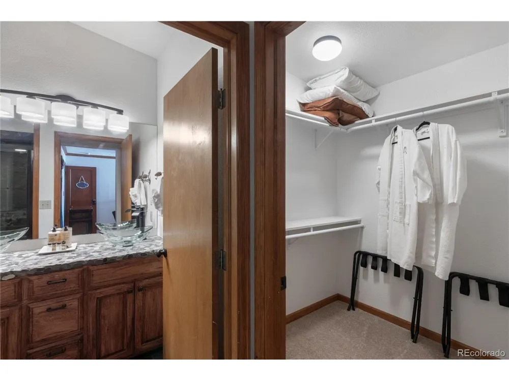 8825 Chipita Park Road Cascade, CO 80809