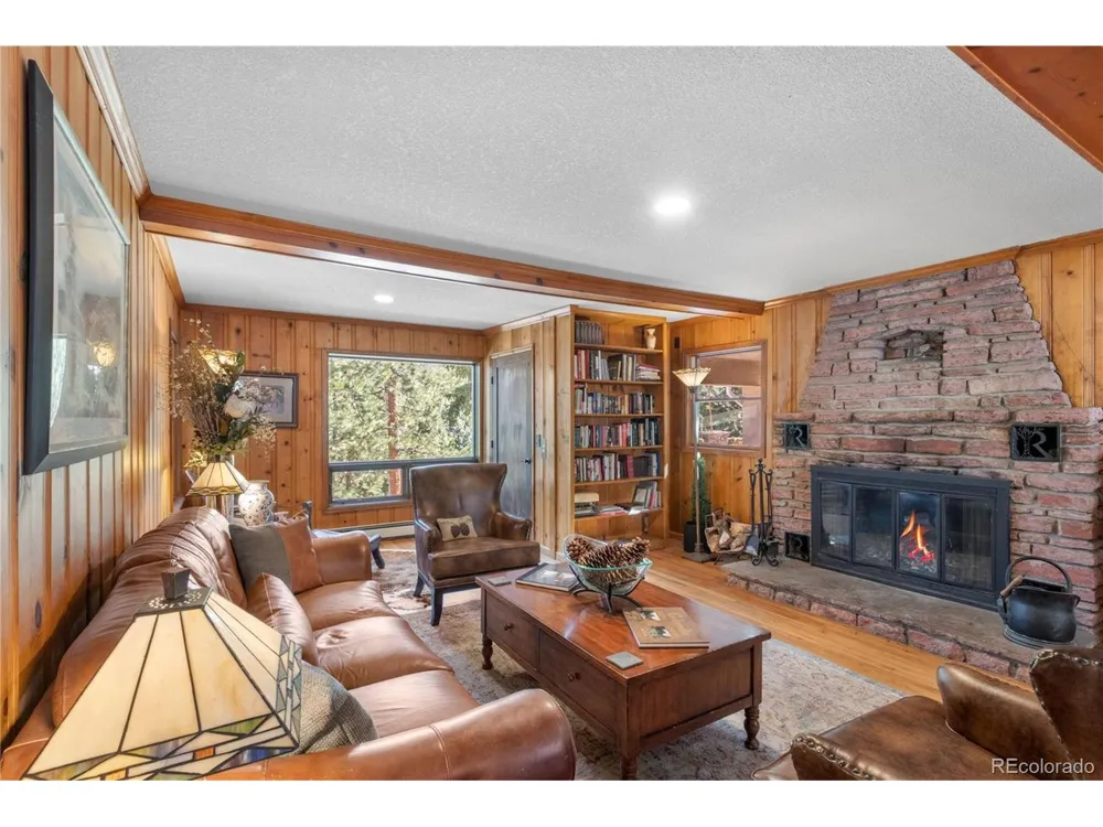 8825 Chipita Park Road Cascade, CO 80809