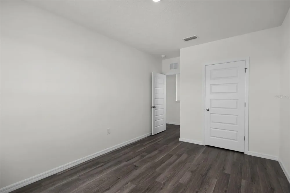 1734 HUMMINGBIRD ROAD Winter Haven, FL 33884