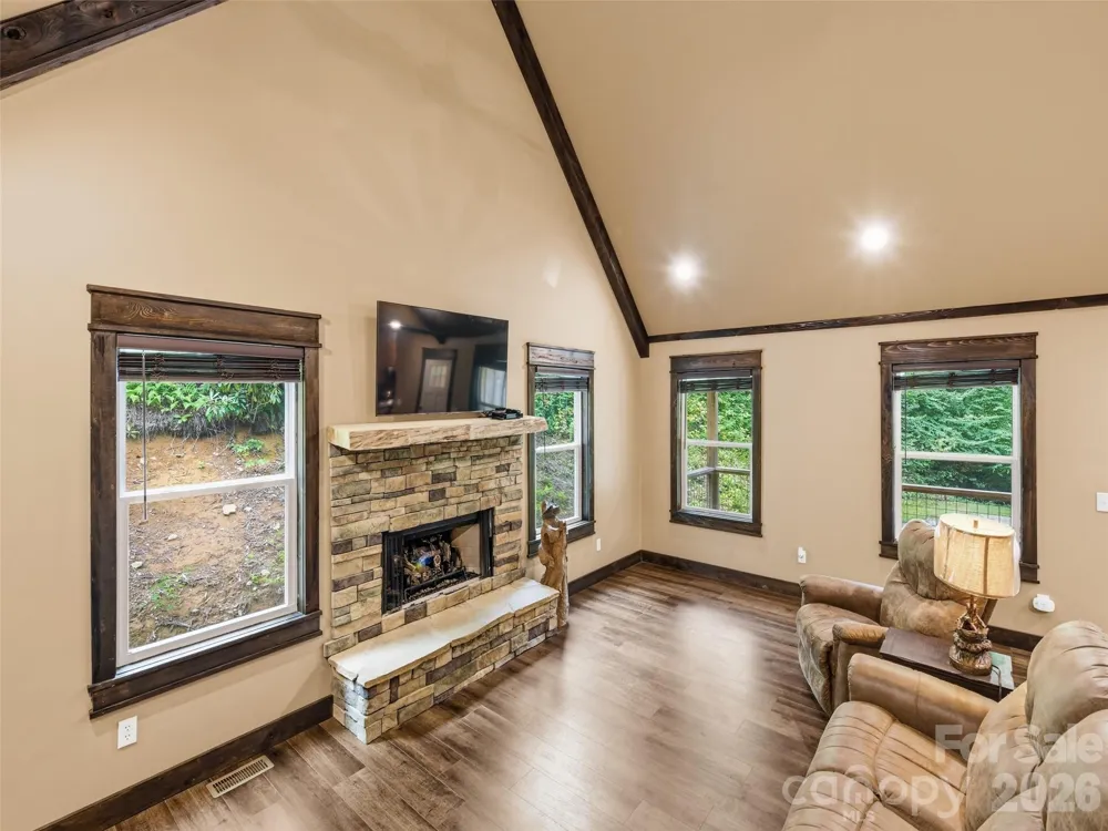 261 Yonah Drive Maggie Valley, NC 28751