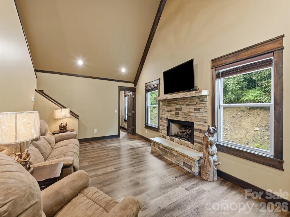 261 Yonah Drive Maggie Valley, NC 28751