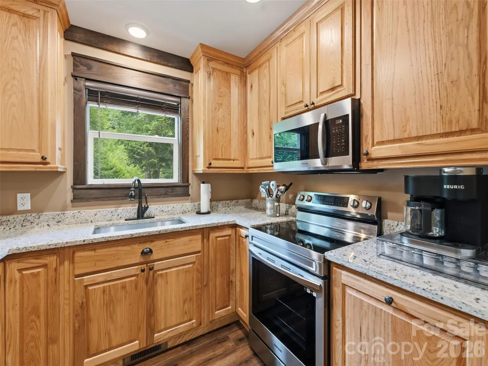 261 Yonah Drive Maggie Valley, NC 28751