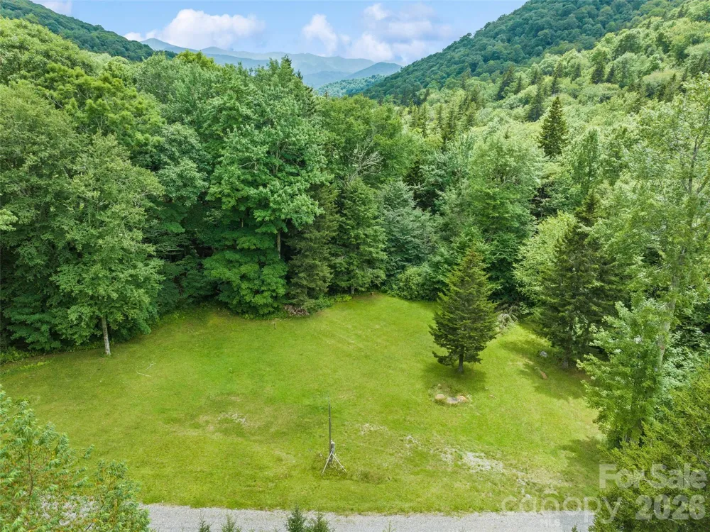 261 Yonah Drive Maggie Valley, NC 28751