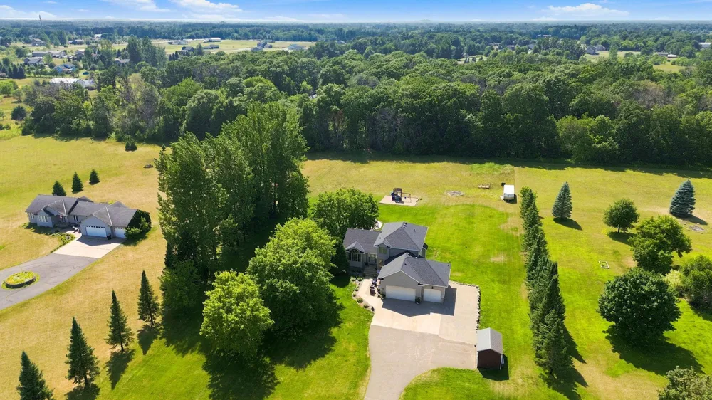 29528 139th Street NW Princeton, MN 55371