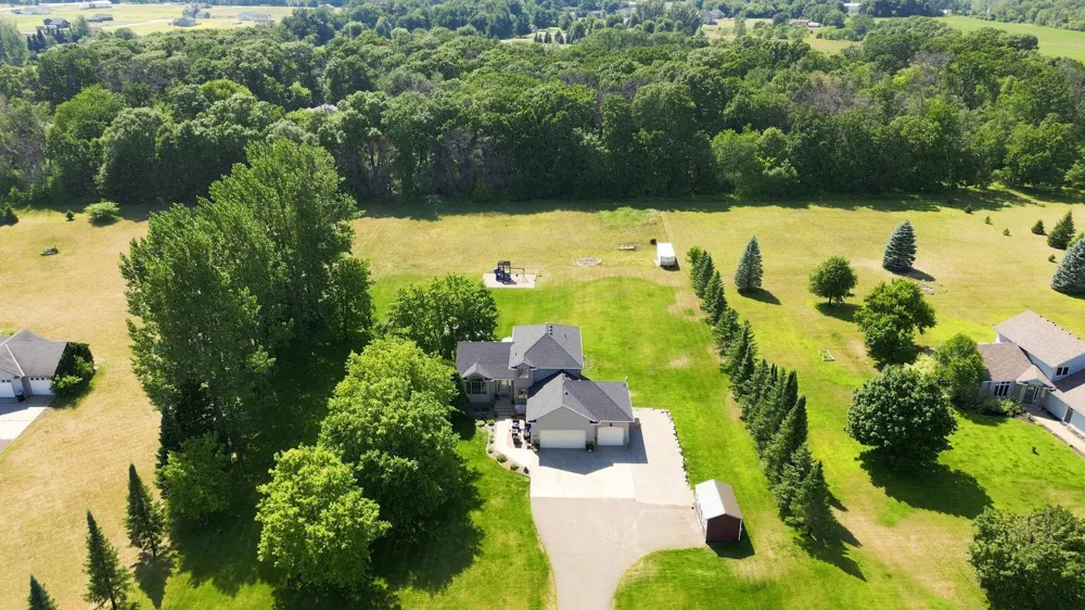 29528 139th Street NW Princeton, MN 55371