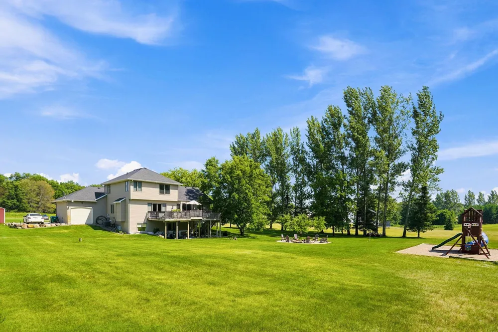 29528 139th Street NW Princeton, MN 55371
