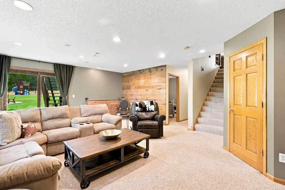 29528 139th Street NW Princeton, MN 55371