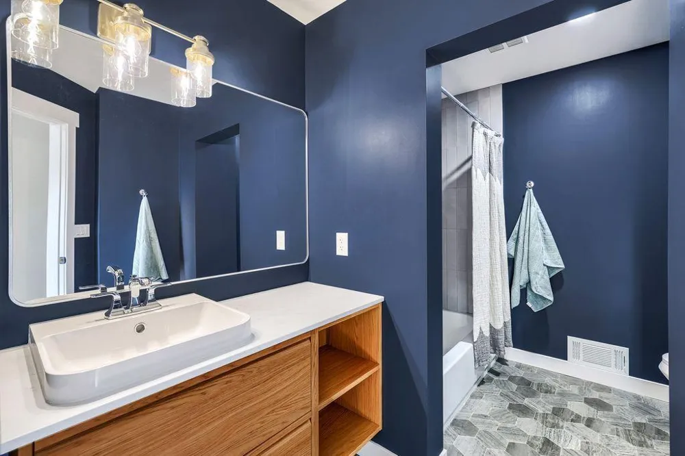 3694 Upper 73rd Street E Inver Grove Heights, MN 55076