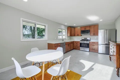 3694 Upper 73rd Street E