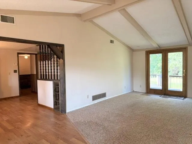 2022 River Road Windom, MN 56101