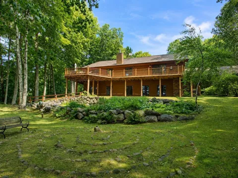 11200 Songbird Lane