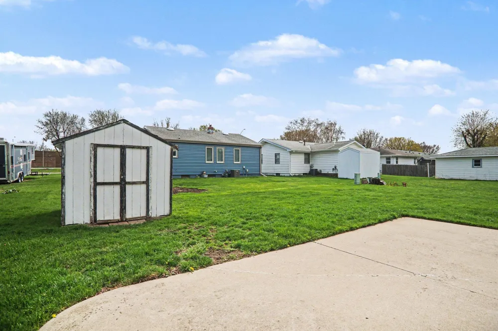 808 Oakley Street Luverne, MN 56156