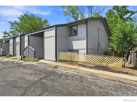 1727 Azalea Drive #4