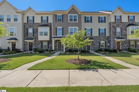 18 Eagle Field Lane
