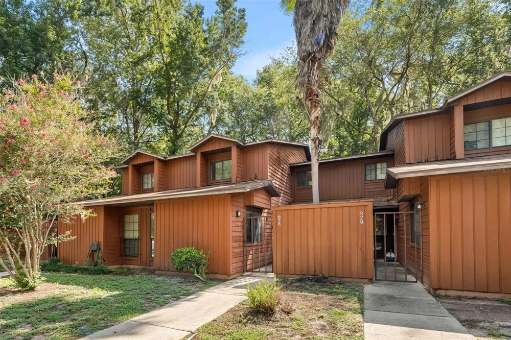 825 SW 55TH TERRACE Gainesville, FL 32607