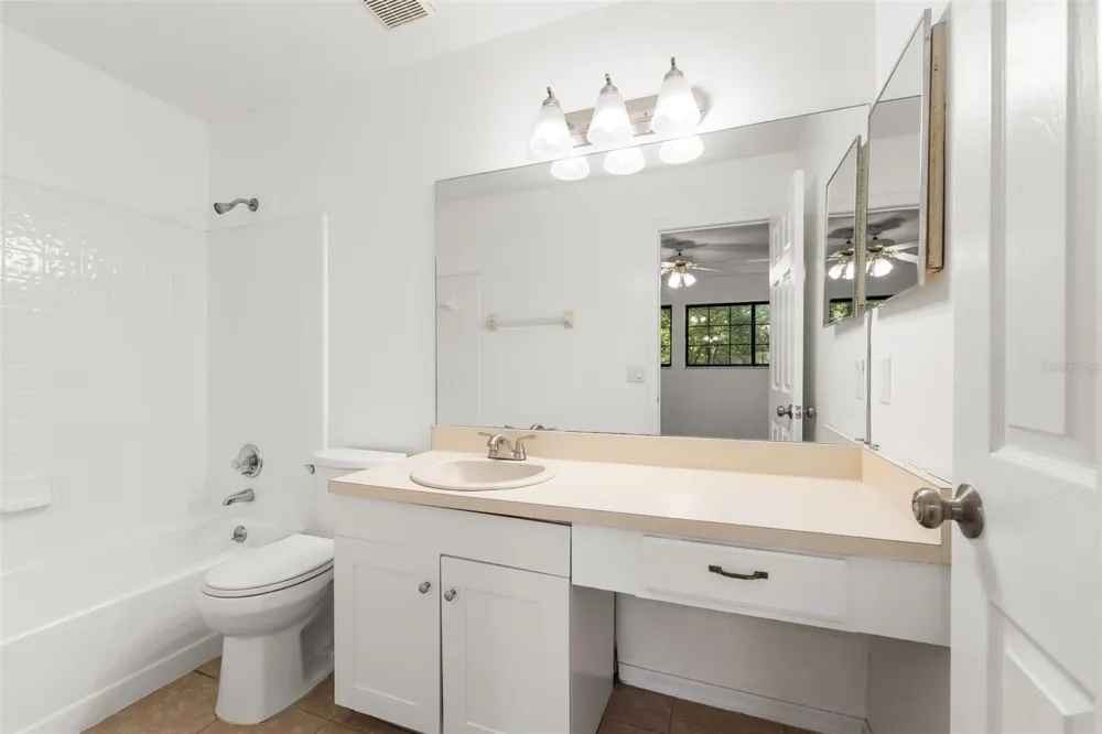 825 SW 55TH TERRACE Gainesville, FL 32607
