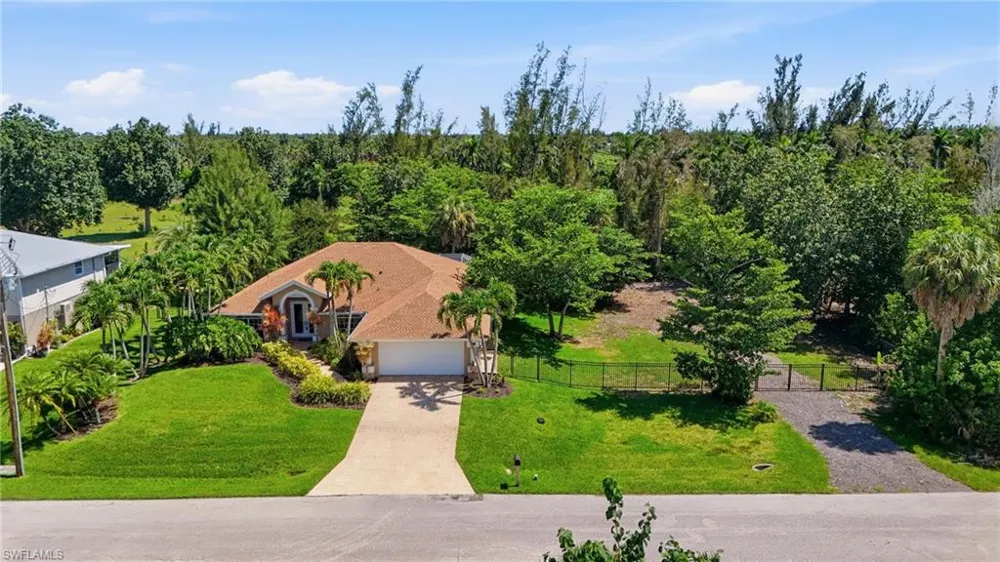 7407 Cobb Road Bokeelia, FL 33922