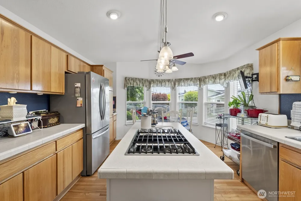 27229 217th Place SE #162 Maple Valley, WA 98038