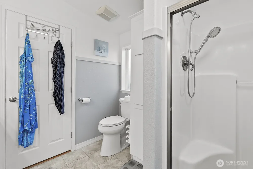 27229 217th Place SE #162 Maple Valley, WA 98038