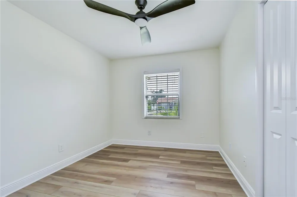 2101 W HAMILTON AVENUE Tampa, FL 33604