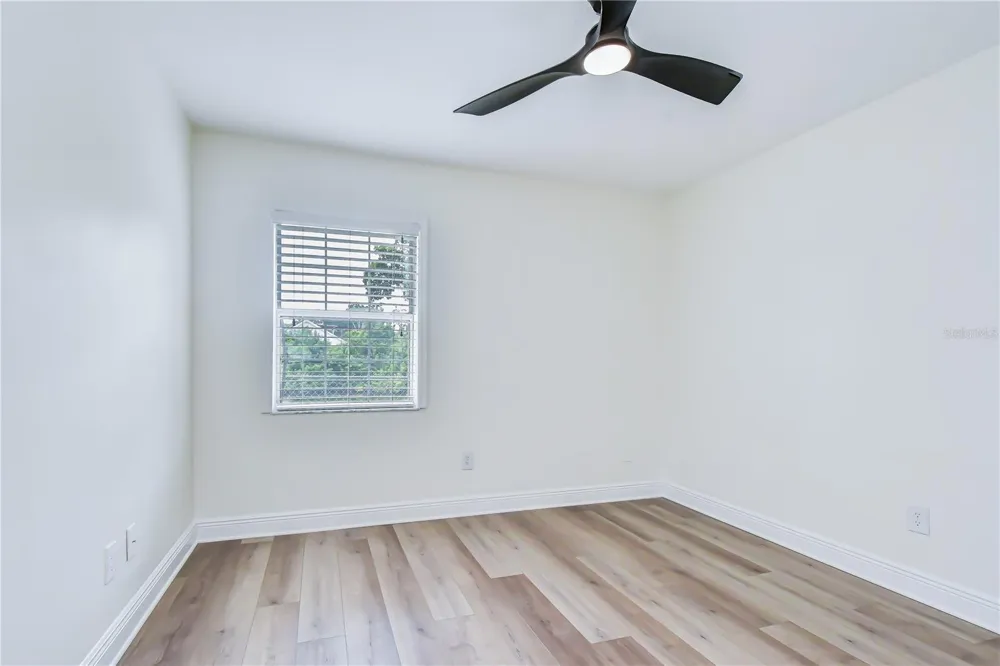 2101 W HAMILTON AVENUE Tampa, FL 33604