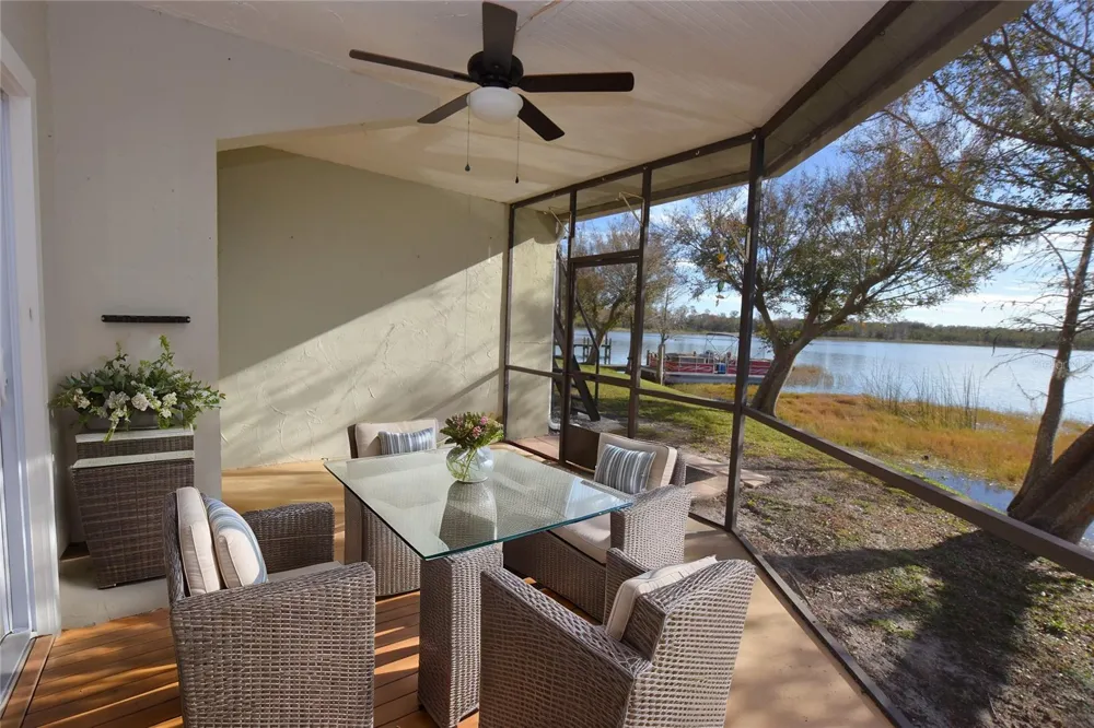2221 9TH ST SE Winter Haven, FL 33880