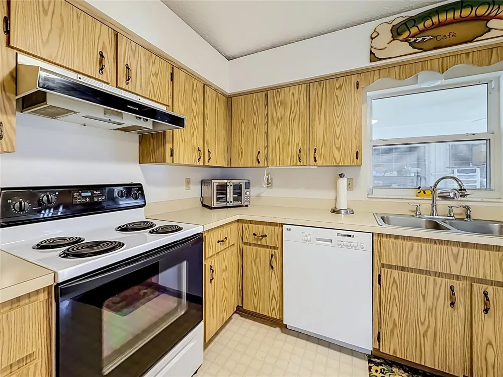 33909 LINDA LANE Leesburg, FL 34788