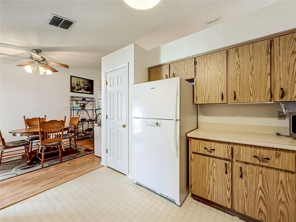 33909 LINDA LANE Leesburg, FL 34788